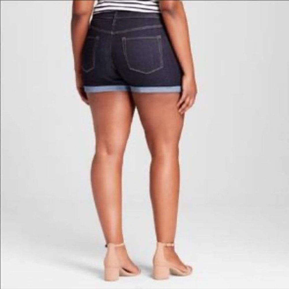 Ava & Viv Blue Jean Denim MIDI Shorts Stretchy - Picture 2 of 10